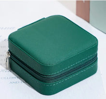 Load image into Gallery viewer, Dark Green leather , water prove  Jewelry travel box
